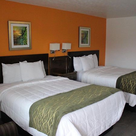 Americas Best Value Inn & Suites Williamstown Εξωτερικό φωτογραφία